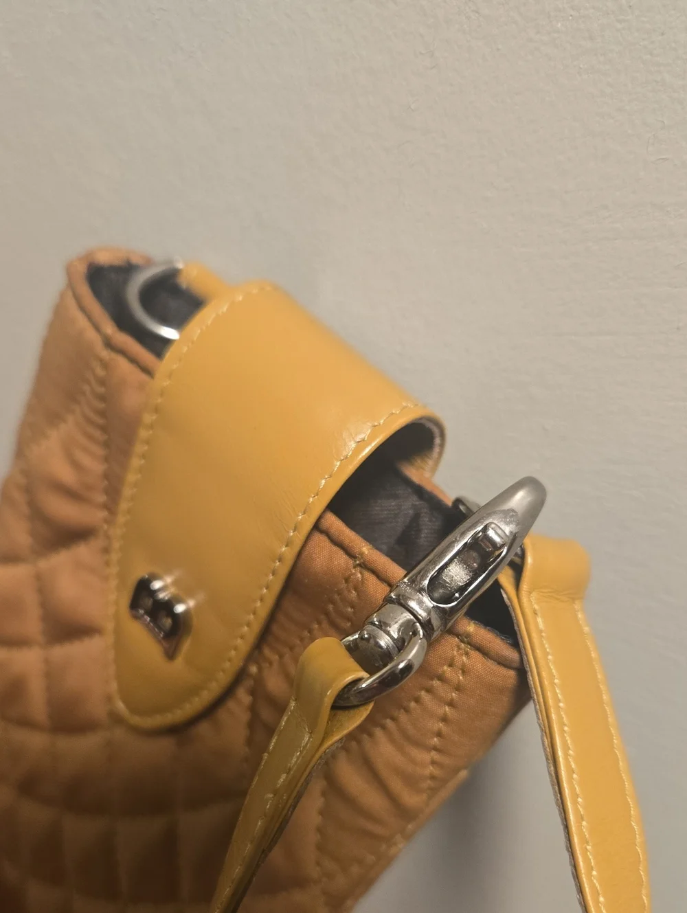 Bally Quilted Crossbody Phone Bag - Tan/Yellow